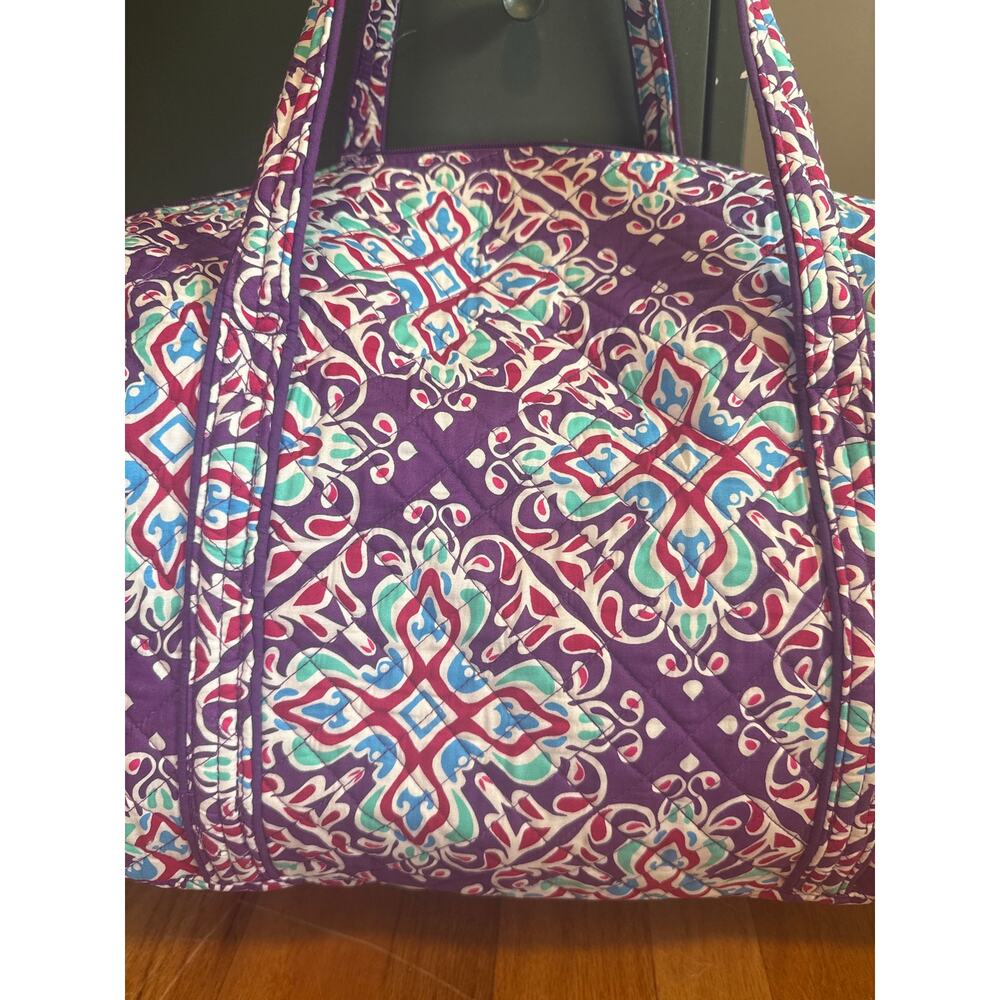 Vera Bradley Large Quilted Iconic Large Travel Duffel-Signature Lilas Parsely - Picture 2 of 9